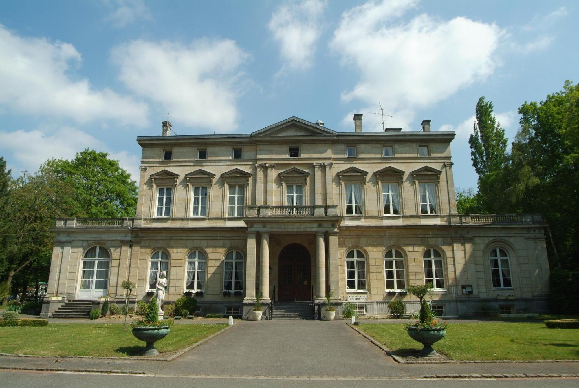 Chateau De La Motte Fenelon Hotel Cambrai Luaran gambar